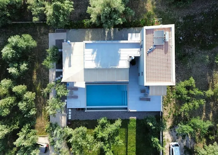 Villa-agrielia וילה